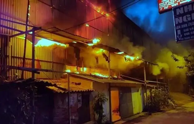 Hiện trường vụ cháy Rạng Đông, tại phường Hạ Đình, quận Thanh Xuân, Hà Nội. Nguồn ảnh: Vietnam+