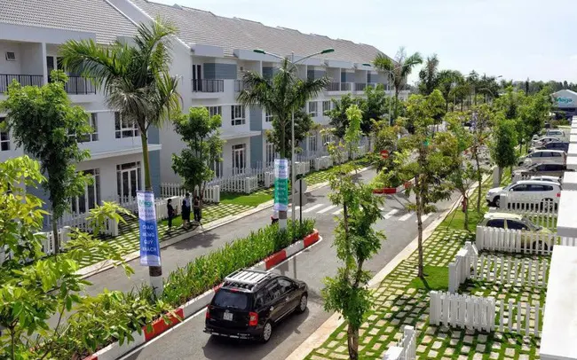 Thị trường nhà phố, biệt thự tại TPHCM suy yếu