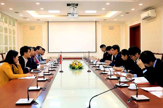 Thứ trưởng Nguyễn Văn Sinh tiếp Thứ trưởng Bộ MLIT Hideki HIRAI