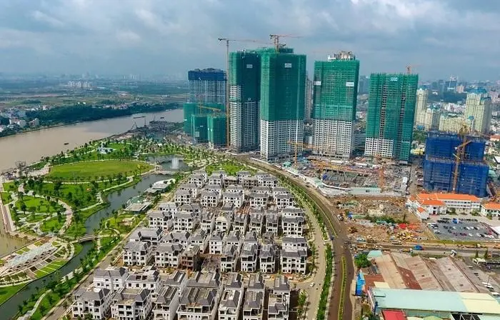 Thị trường bất động sản Việt Nam đã giảm bớt các rủi ro