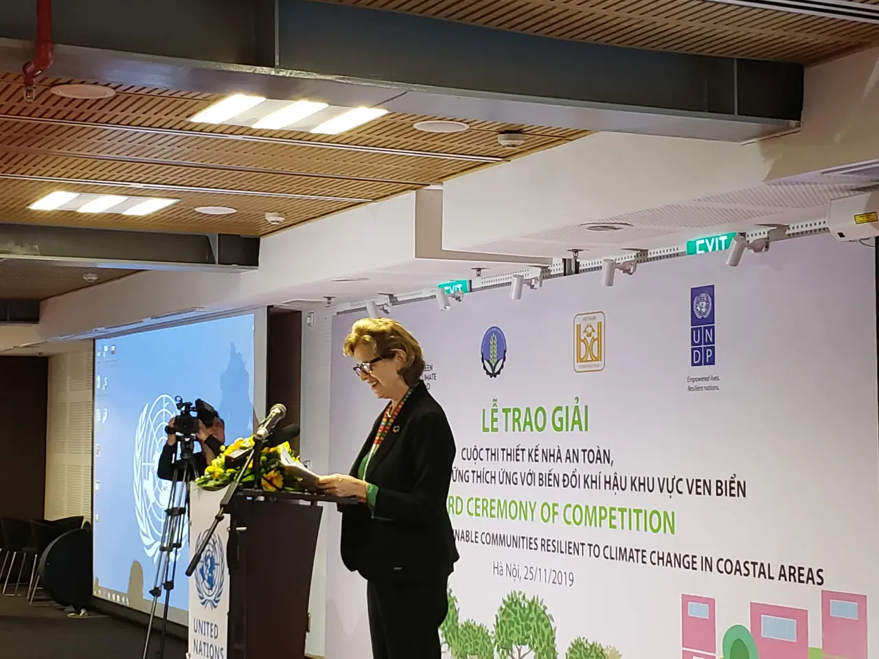 Bà Caitlin Wiesen - Trưởng đại diện thường trú UNDP tại Việt Nam