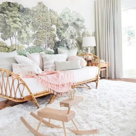 Không chỉ riêng phòng khách, phòng ngủ cũng có thể đặt những chiếc ghế sofa mây tạo không gian thư giãn cho gia chủ sau những giờ làm việc mệt mỏi.