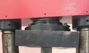 Nga phát triển bê tông từ vỏ trấu thân thiện với môi trường