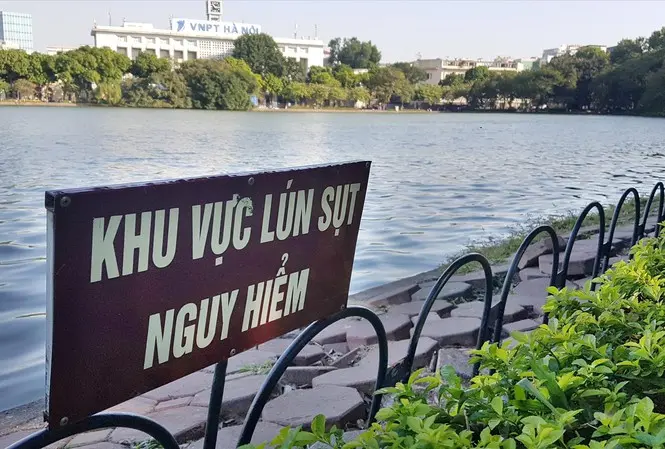 Kè Hồ Gươm: Cần sự đối xử sang trọng, tinh tế