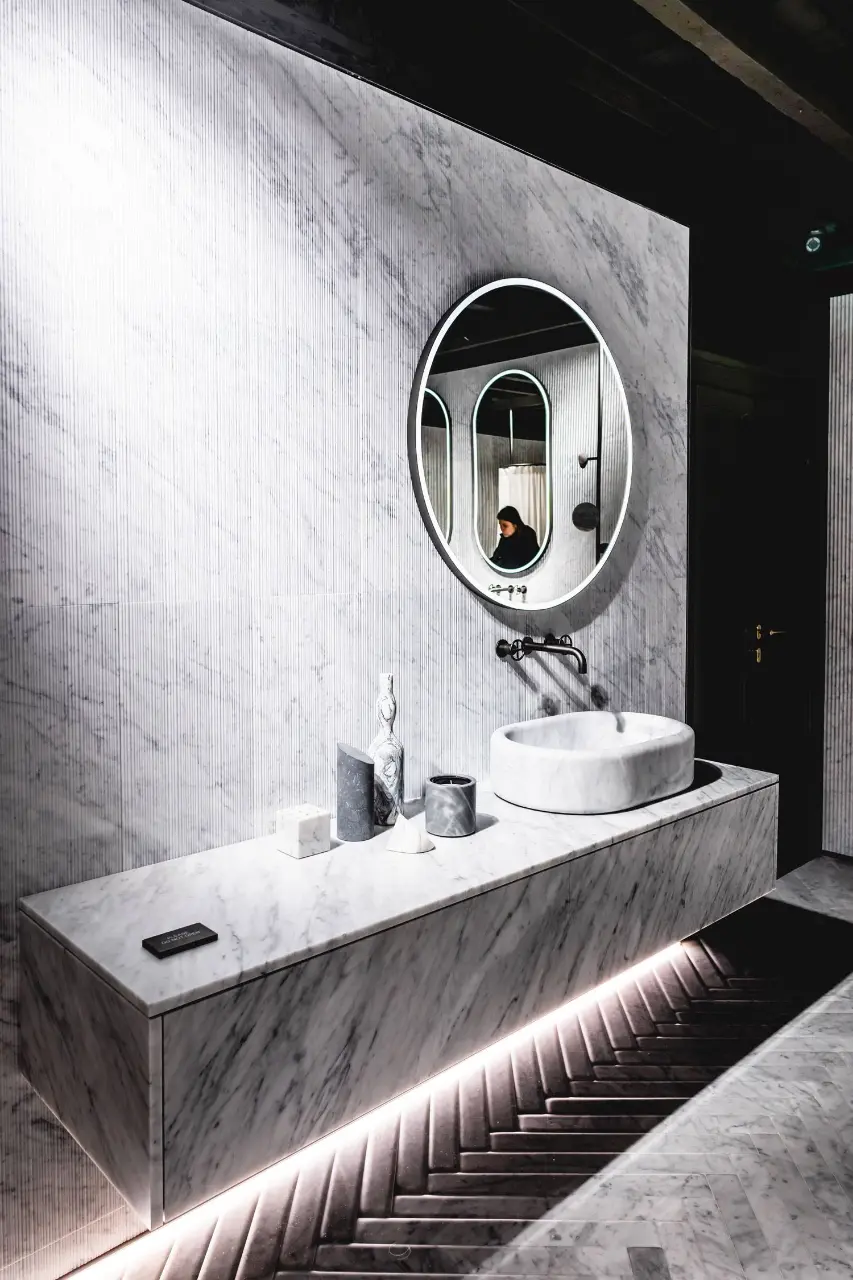 Bồn rửa mặt trông sạch sẽ hơn với đá Marble