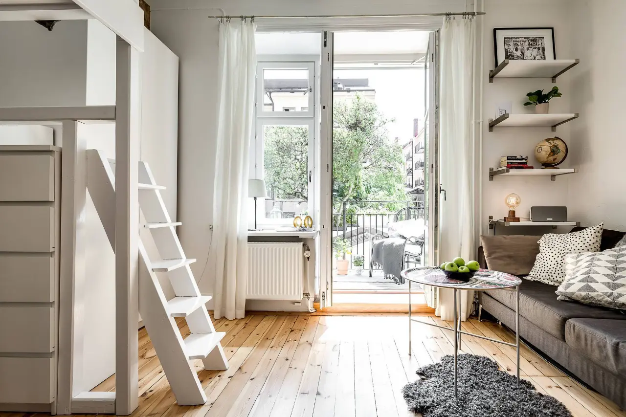Căn hộ 28m² sáng bừng mọi khoảnh khắc nhờ thiết kế ban công làm điểm nhấn