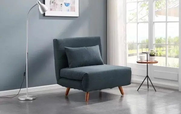 Một mẫu sofa đơn giản, thanh lịch được nhiều gia chủ lựa chọn