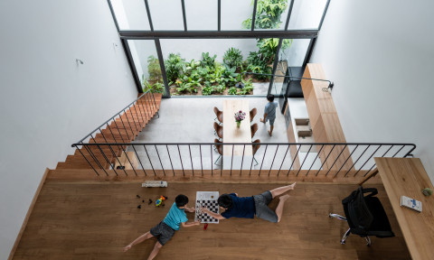 Bin & Bon House – Ngôi nhà mang phong cách bậc thang dễ dàng quan sát mọi không gian