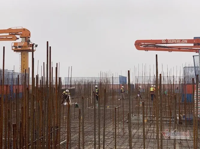 Không tập trung quá 10 công nhân một chỗ trên công trình xây dựng