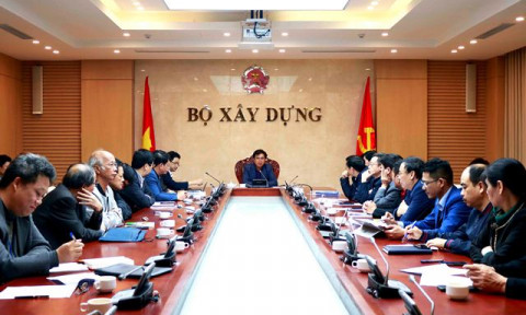 Thứ trưởng Lê Quang Hùng chủ trì cuộc họp Hội đồng Tư vấn hệ thống tiêu chuẩn, quy chuẩn kỹ thuật xây dựng