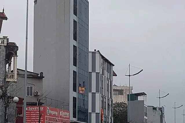 Xử lý nhà “siêu mỏng, siêu méo”: Cần lời giải từ quy hoạch