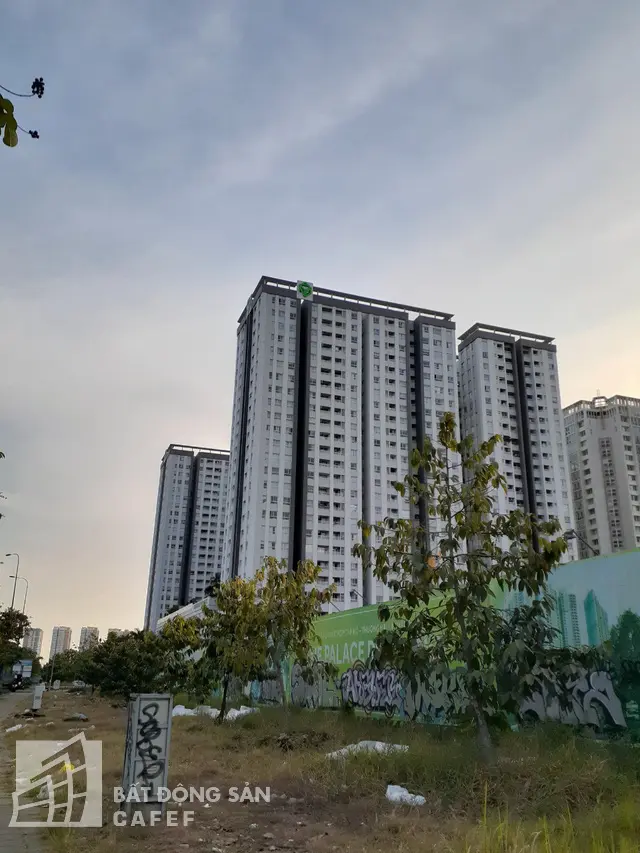 Theo các chuyên gia, lúc thị trường khó khăn lại là cơ hội để NĐT mua được giá hợp lý