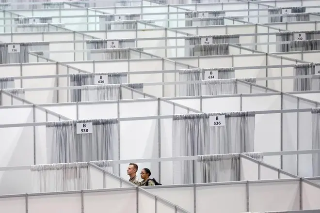 Một góc của bệnh viện dã chiến được dựng lên tại Trạm y tế Javits New York thuộc Trung tâm Hội nghị Jacob K. Javits ở Manhattan (New York, Mỹ)