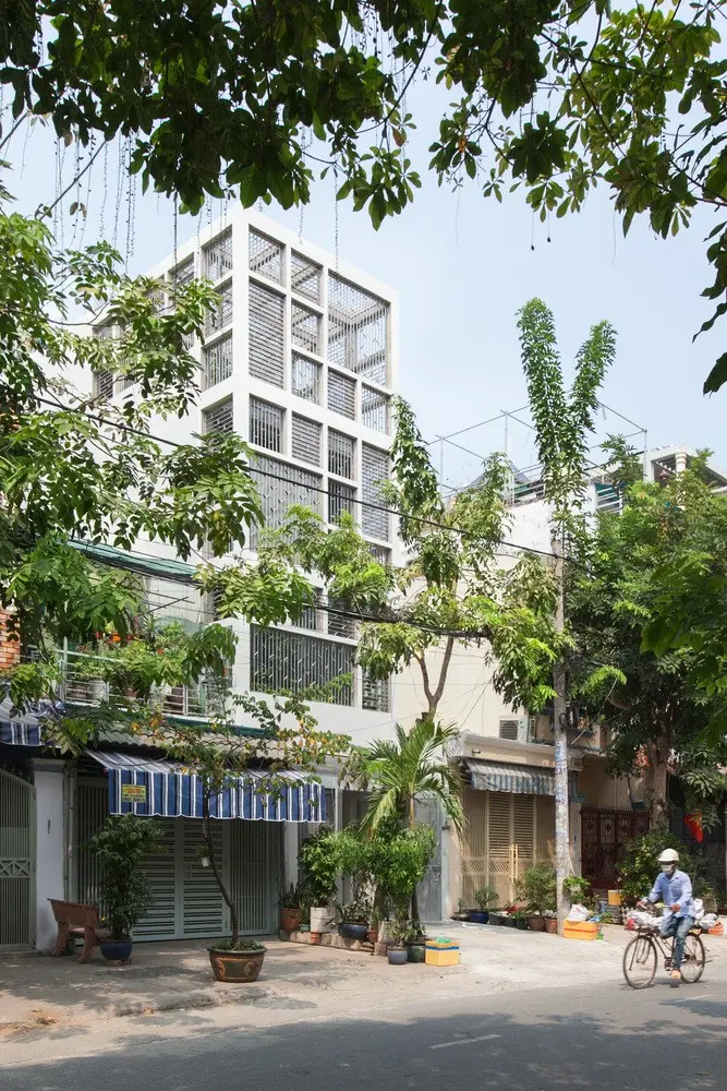 Tan_Phu_House__Courtesy_of_k59atelier_2.1