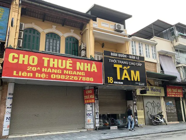 Giá thuê giảm sâu, kinh doanh mặt bằng khóc dở, mếu dở