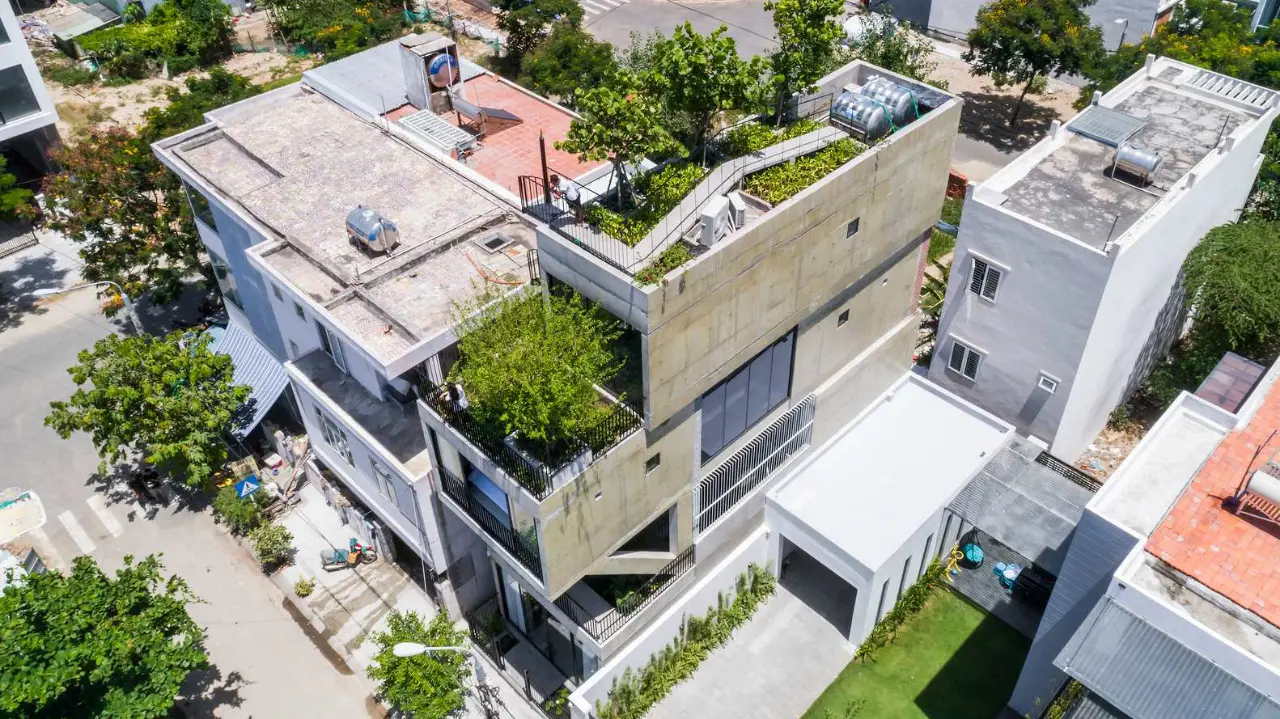 The Concrete House 01 – Thoát ra khỏi kịch bản nhà ở đô thị nhàm chán