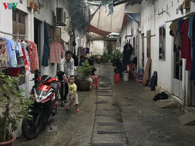 Nhiều người dân TP HCM đang mong mỏi có chỗ ở để ổn định cuộc sống