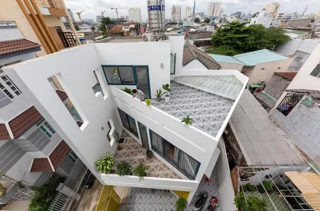 Ấn tượng lạ với ngôi nhà phố trên khu đất hình ngũ giác