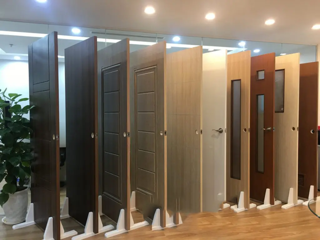 4 mẫu cửa nhựa giả gỗ phổ biến trên thị trường