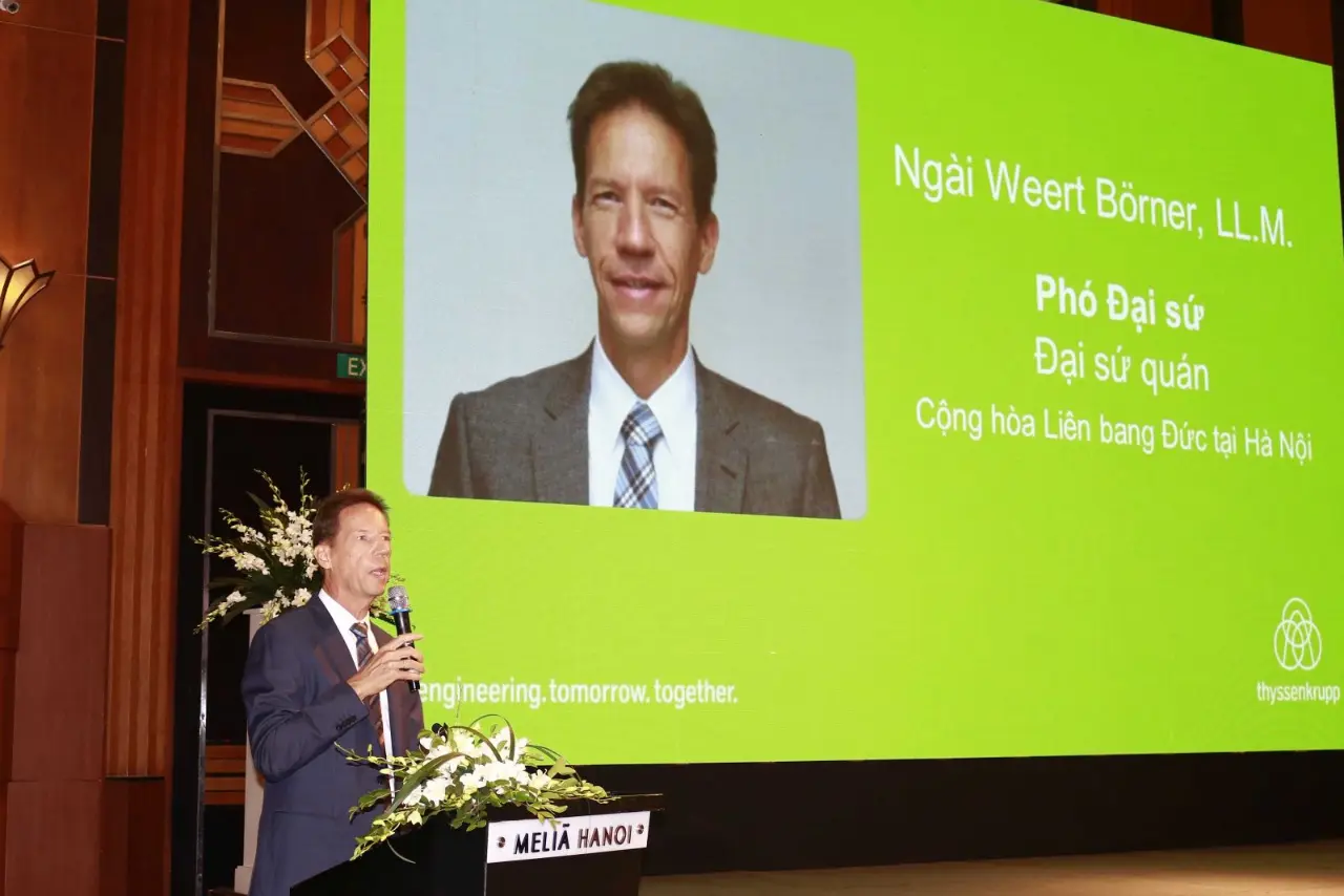 Phó Đại sứ Cộng hòa Liên bang Đức tại Việt Nam Weert Börner phát biểu tại hội thảo