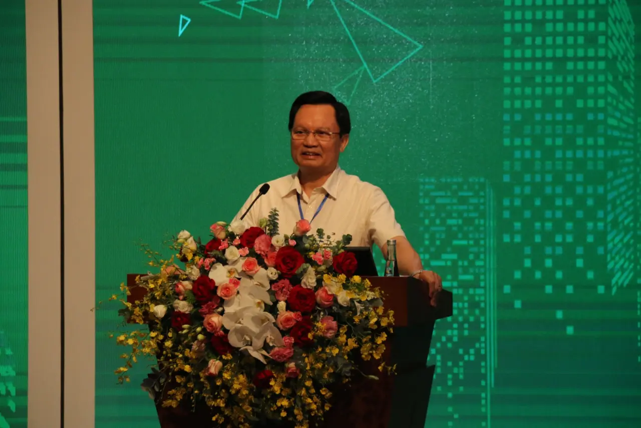GS.TS. Mai Hồng Bàng - Giám đốc Bệnh viện trung ương 108 phát chia sẻ kinh nghiệm xây dựng bệnh viện 108