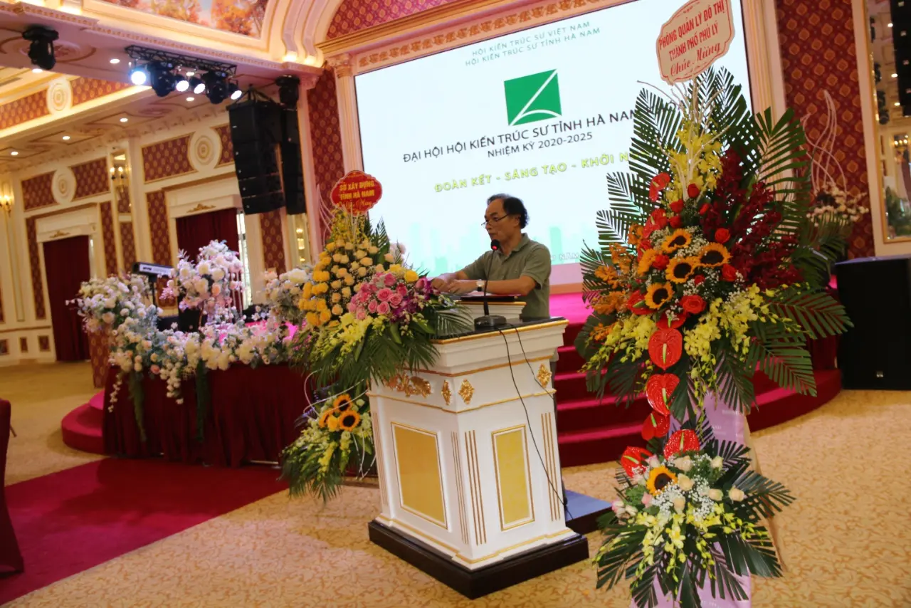 Ông Đỗ Quang Nha- Phó Giám đốc Sở Xây dựng, được bầu làm Chủ tịch Hội KTS tỉnh khóa V nhiệm kỳ (2020-2025)