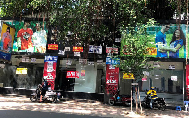 Bất động sản thời COVID-19: Trả mặt bằng trung tâm, hùn vốn thuê chung