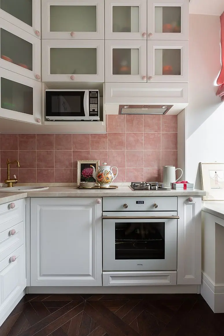 Góc bếp nhỏ sẽ đẹp hơn khi có ánh sáng tự nhiên