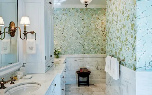 Cách lựa chọn giấy dán tường phòng tắm thêm đẹp mắt