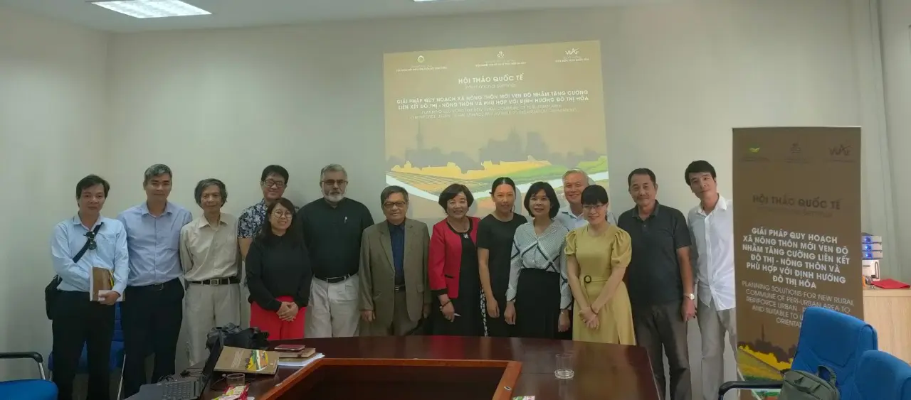 Ban chủ nhiệm đề tài cùng các diễn giả tại Hội thảo