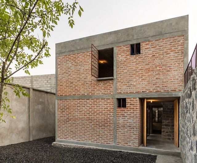 Nét độc đáo của ngôi nhà dùng gạch trần để xây ở Mexico