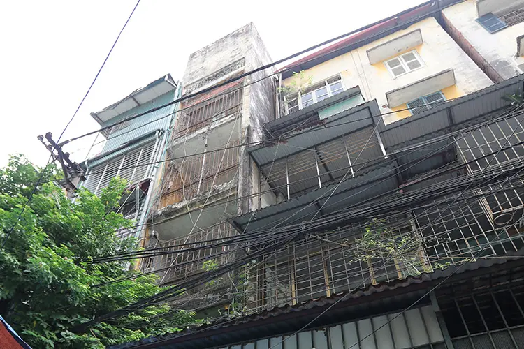 Nhiều thủ tục đang ‘trói’ cải tạo chung cư cũ