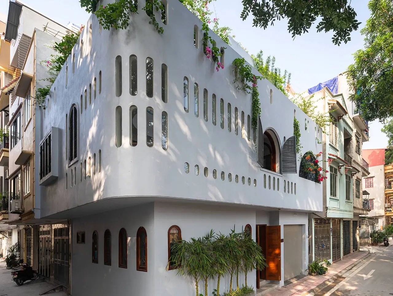 L House