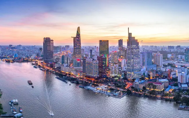 Thị trường văn phòng TPHCM 2020: Điều chỉnh và lấy đà cho năm 2021
