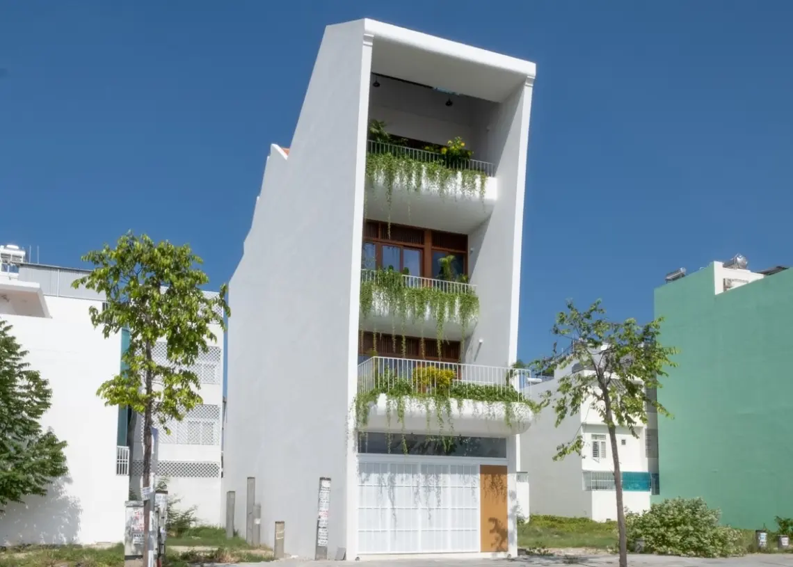 Gardening Terrace House