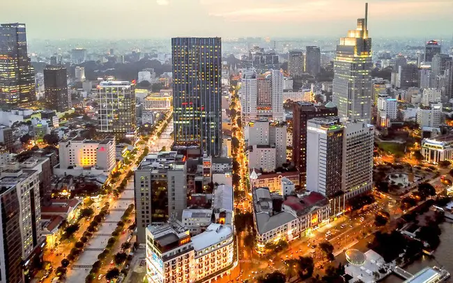 Đề xuất phát triển TPHCM theo xu hướng “đô thị nén” với các tòa nhà phức hợp, chung cư cao tầng