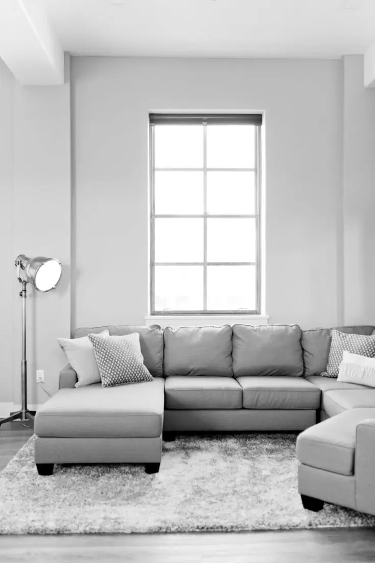 Việc lựa chọn màu sắc rất quan trọng quyết định đến thẩm mỹ của cả không gian