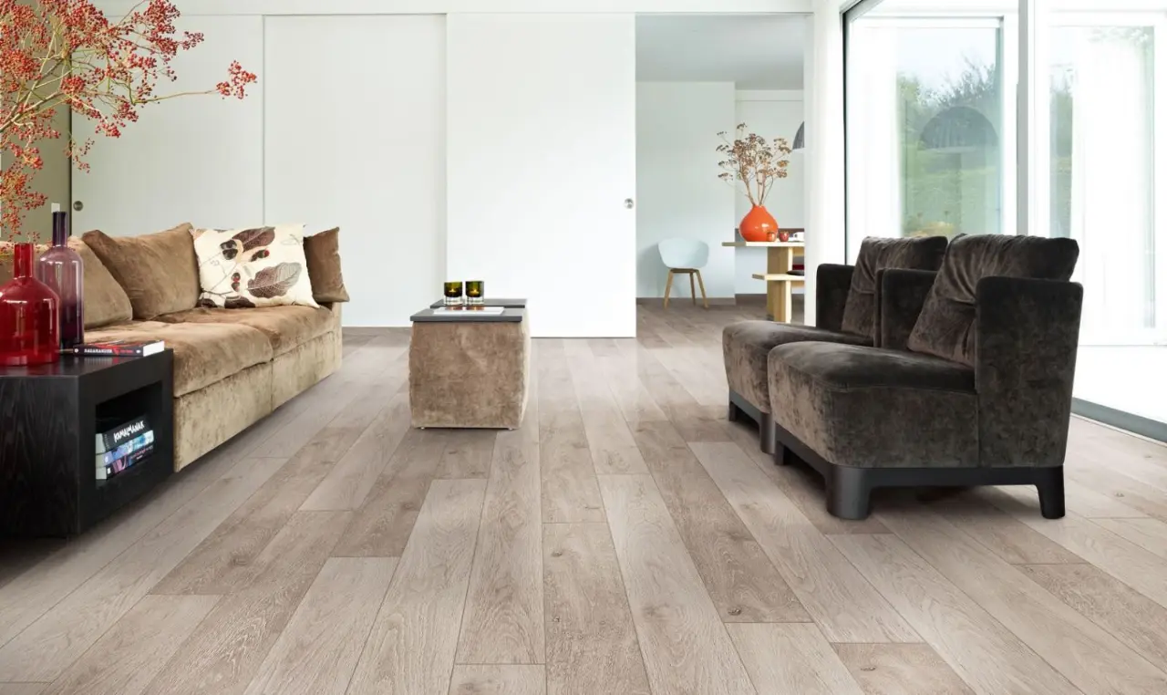 Giữ sàn gỗ luôn đẹp tự nhiên