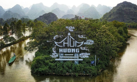 Bộ Xây dựng nói gì về chủ trương đầu tư tuyến cáp treo Hương Bình?