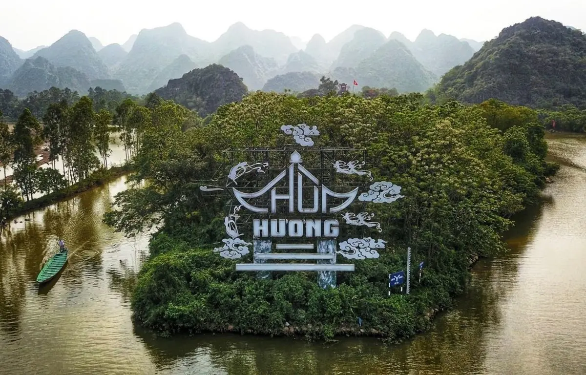 Bộ Xây dựng nói gì về chủ trương đầu tư tuyến cáp treo Hương Bình?