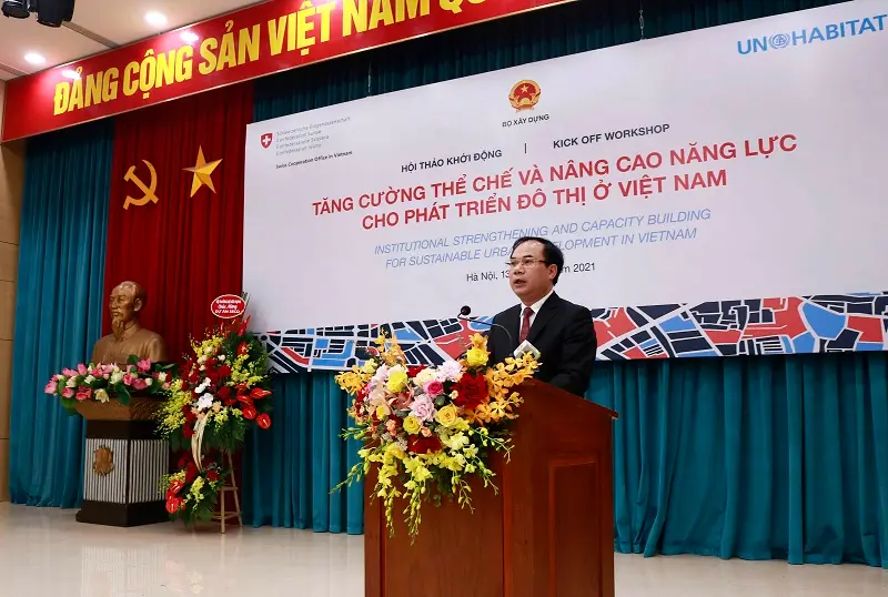 Thứ trưởng Nguyễn Văn Sinh phát biểu tại hội thảo