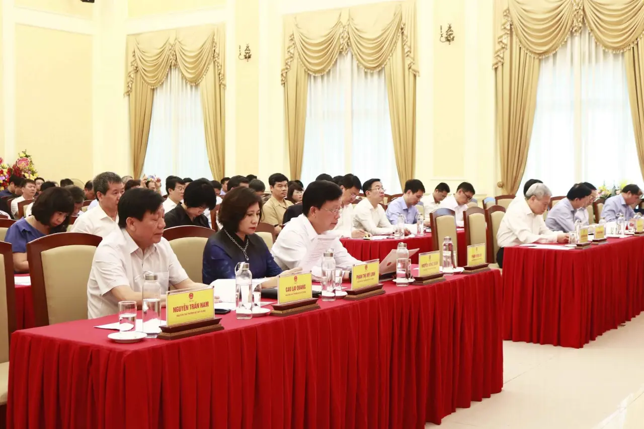 Các đại biểu dự Hội nghị