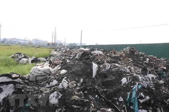 Hà Nội: Tăng cường giám sát, quản lý chặt chẽ chất thải rắn xây dựng