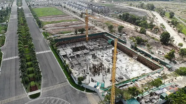 Thi công không phép phần móng, hầm nhà cao tầng trên diện tích rộng hơn 6.000m2 tại dự án Khu đô thị mới An Lạc Green Symphony, Công ty Cổ phần Tập đoàn Đầu tư An Lạc bị phạt 40 triệu đồng