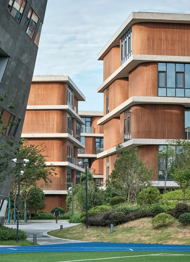 0_Campus_Learning_Cubes_and_Landscape_in_between_Credit_Jonathan_Leijonhufvud