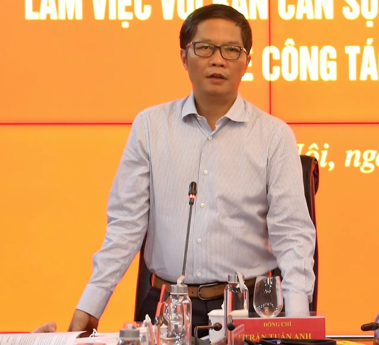 Trưởng Ban Kinh tế Trung ương Trần Tuấn Anh: Cần nỗ lực cố gắng vào cuộc với quyết tâm cao nhất để hoàn thành tốt nhiệm vụ tổng kết nghị quyết có ý nghĩa quan trọng này - Ảnh:VGP