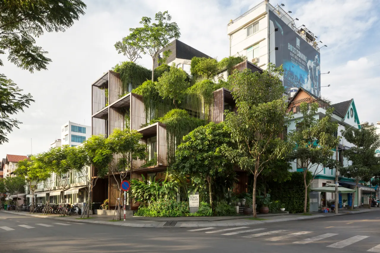 Tony Fruit Office – Khối xanh khuyết giữa đô thị