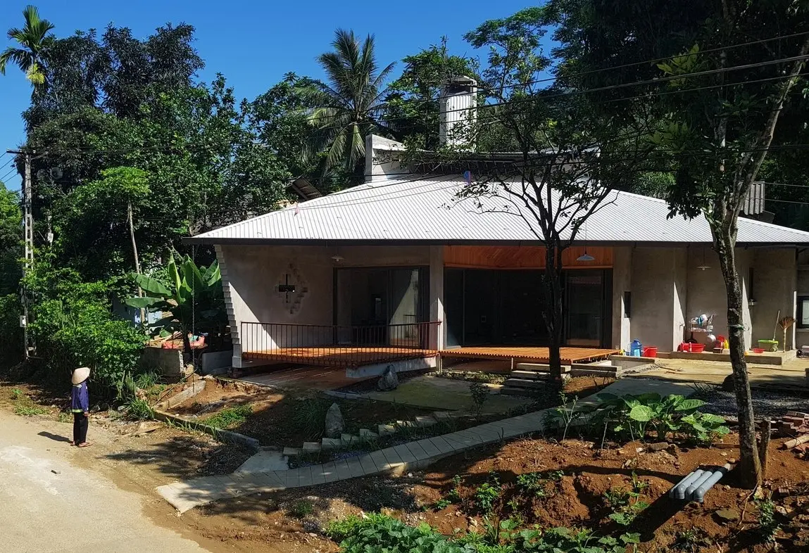 Tup House
