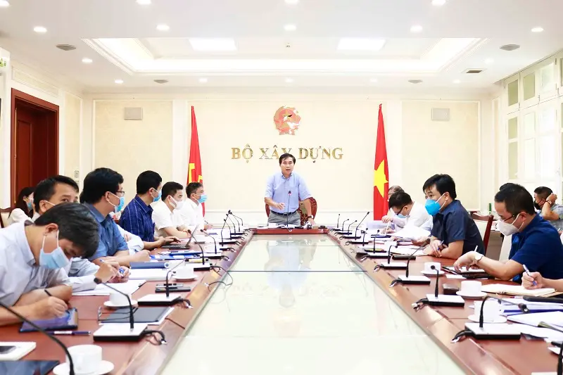Tổ công tác đặc biệt của Bộ Xây dựng họp trực tuyến với 19 tỉnh, thành phố phía Nam về phòng chống dịch bệnh Covid-19