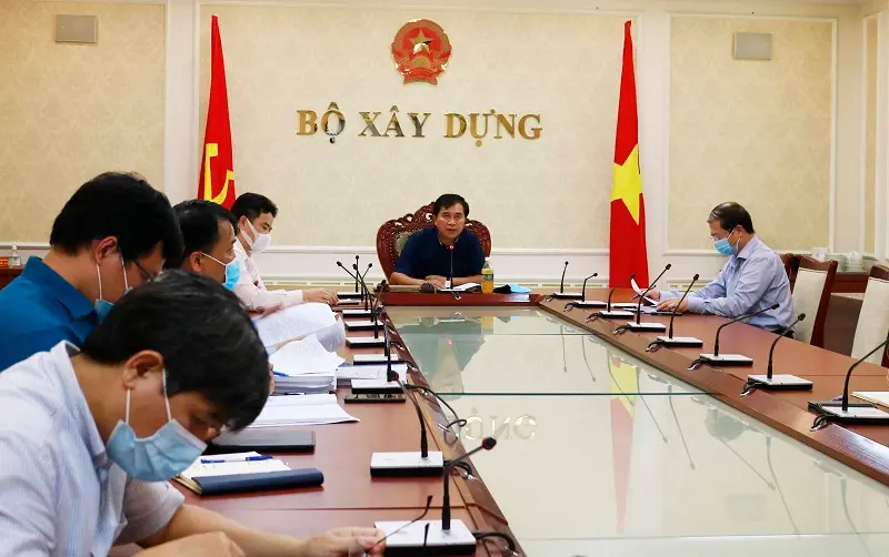 Thứ trưởng Lê Quang Hùng kiểm tra việc triển khai các nhiệm vụ của Tổ Công tác đặc biệt của Bộ Xây dựng về phòng, chống dịch bệnh Covid-19